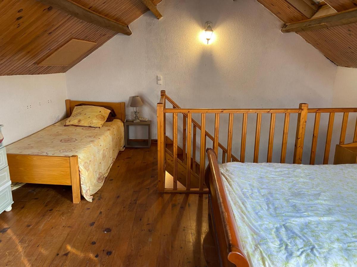 Maison au calme a l'orée du bois. Accès A13-A14 Orgeval  Extérieur photo