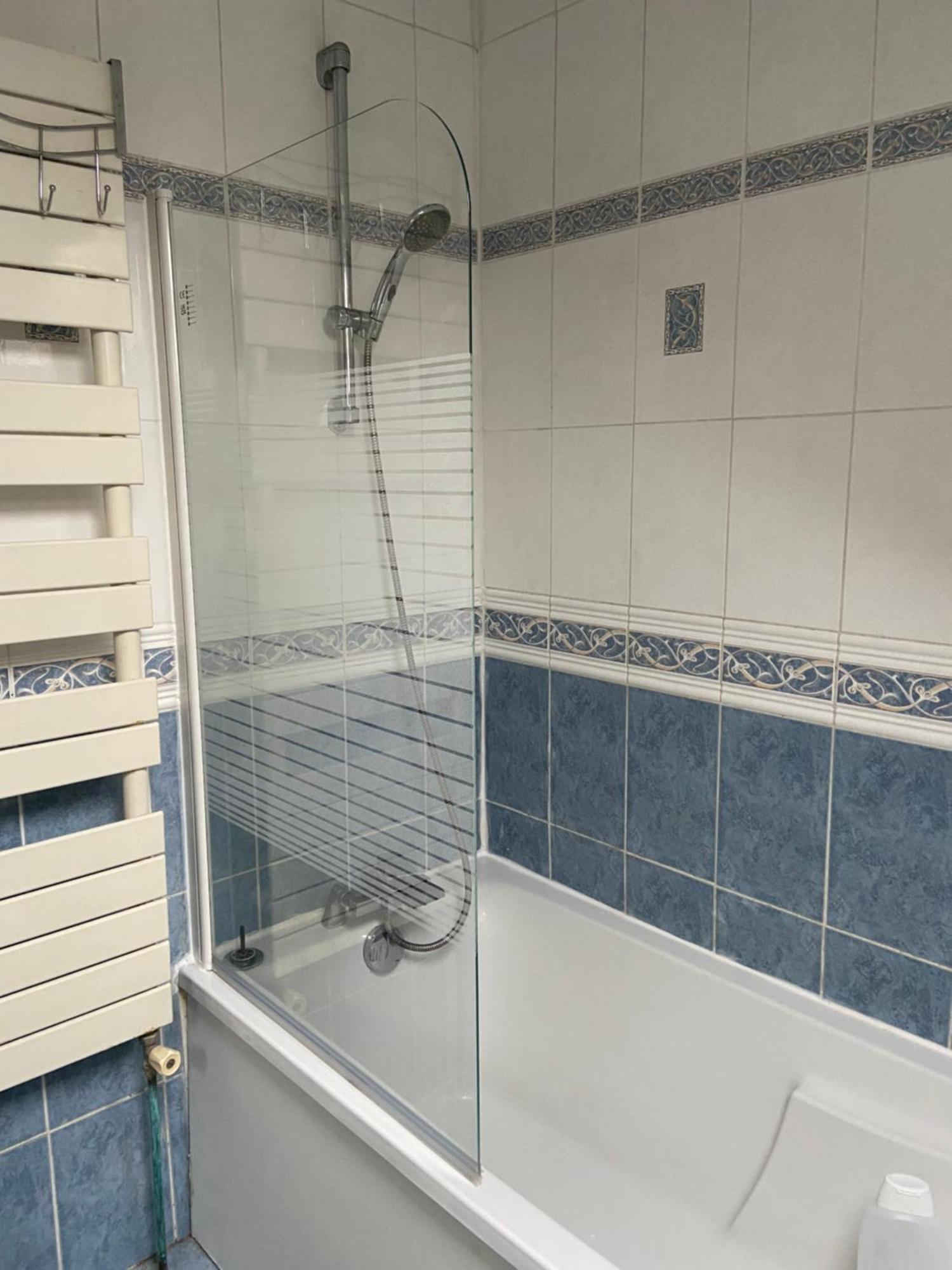 Maison au calme a l'orée du bois. Accès A13-A14 Orgeval  Extérieur photo